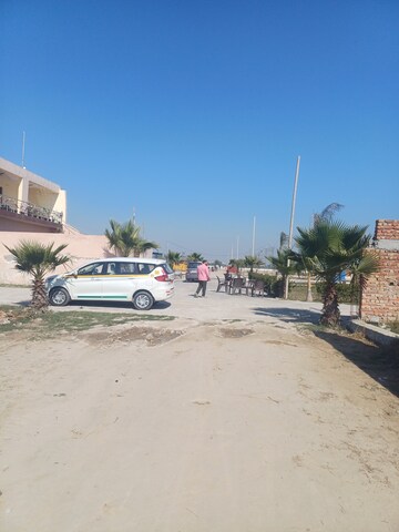  Plot For Sale in Jewar