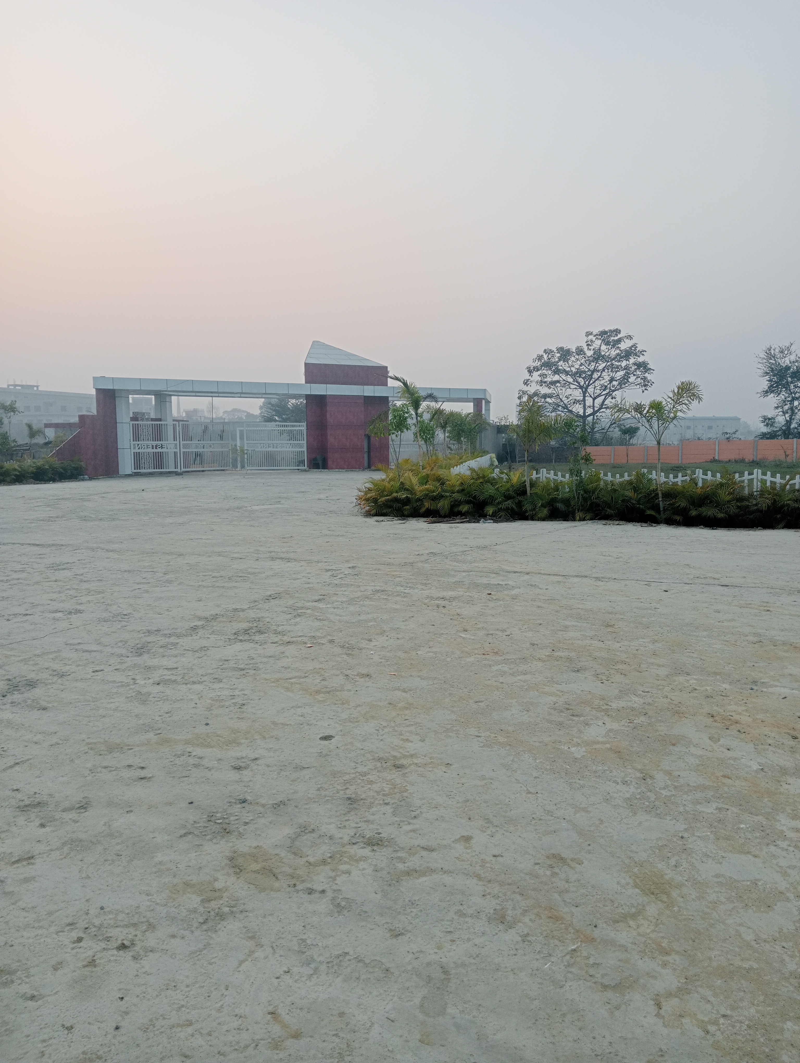 Plot For Sale in Western City 