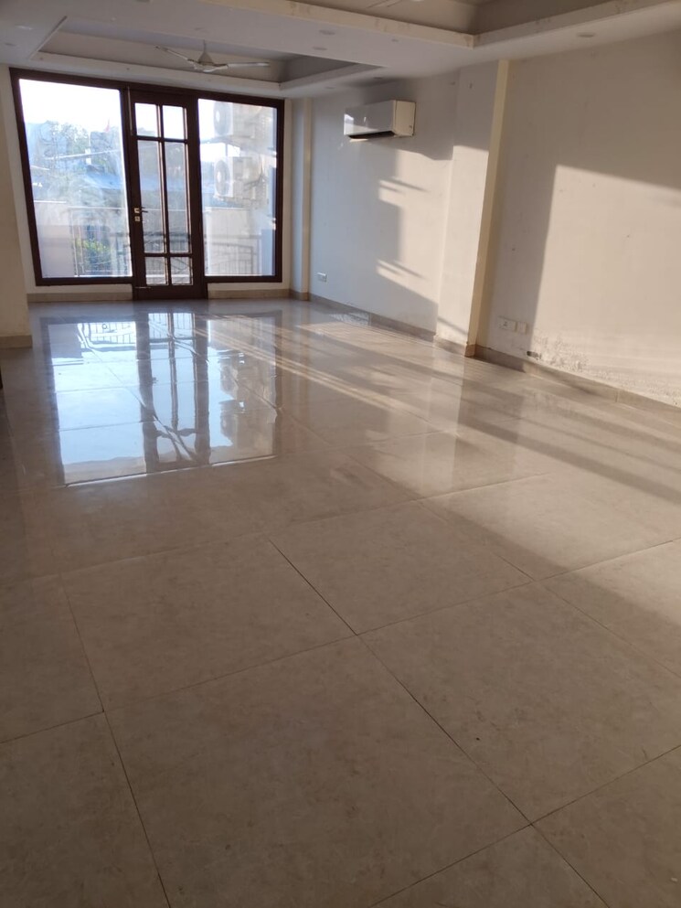 Room, dlf-new-town-heights-iii 4 Bedroom 2230 Sq.Ft. Apartment In Sector 91 Gurgaon 8138343