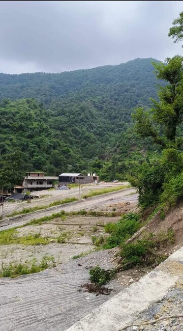  Plot – Exterior View View at Dehradun Cantt - for Sale