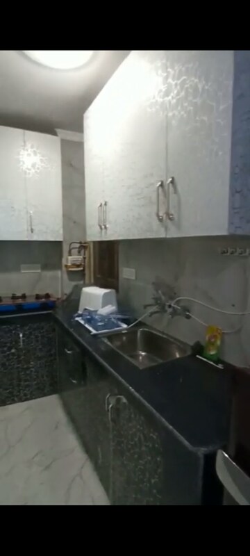 Kitchen in 2 BHK Builder Floor at Mahavir Enclave 1 – for Sale