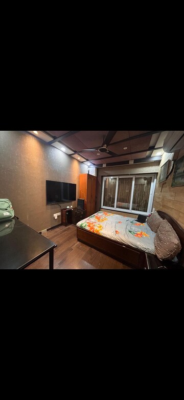 Bedroom in 4 BHK Apartment at Rustomjee OZone, Goregaon West – for Rent