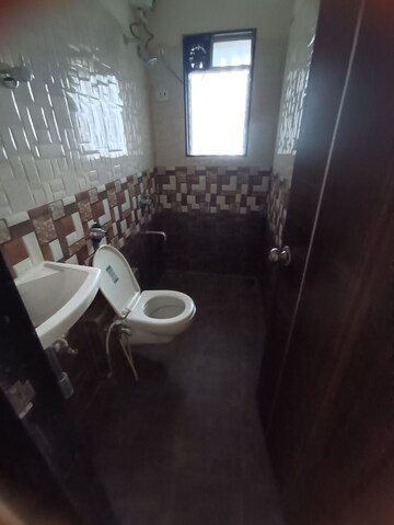 Bathroom in 1 BHK Apartment at Sonata Apartments, Malad West – for Rent