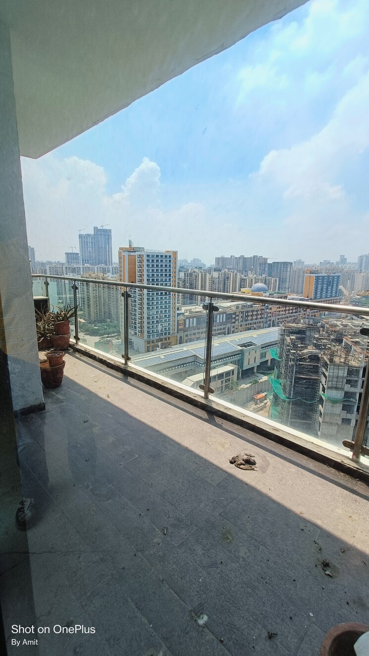 Balcony, tgb-meghdutam 4 Bedroom 3350 Sq.Ft. Apartment In Sector 50 Noida 8138677