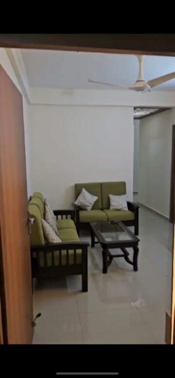 Master Bedroom in 2 BHK Apartment at Pyramid Elite, Sector 86 – for Rent
