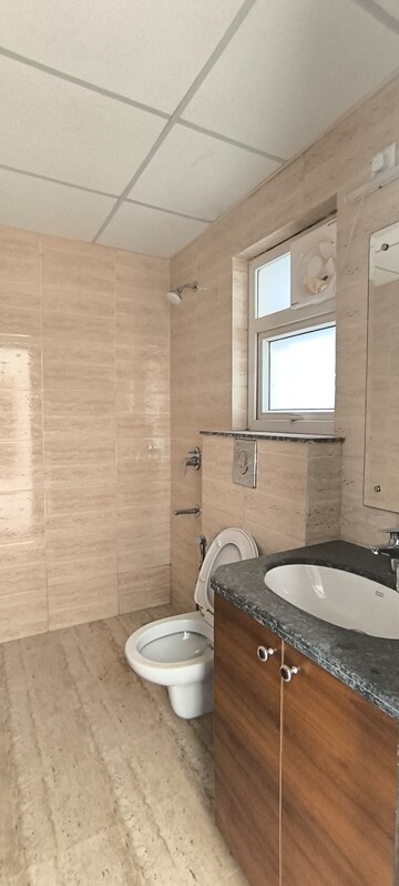 Bathroom in 3 BHK Builder Floor at BPTP Amstoria, Sector 102 – for Rent
