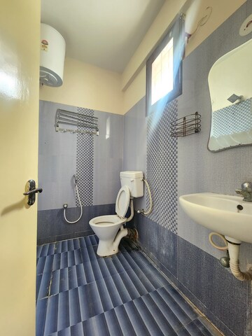 Team Area in 3 BHK Builder Floor at Harlur – for Rent