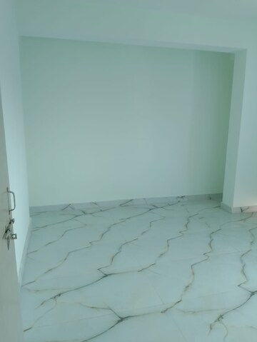 Room in 2 BHK Apartment at Kadru – for Rent