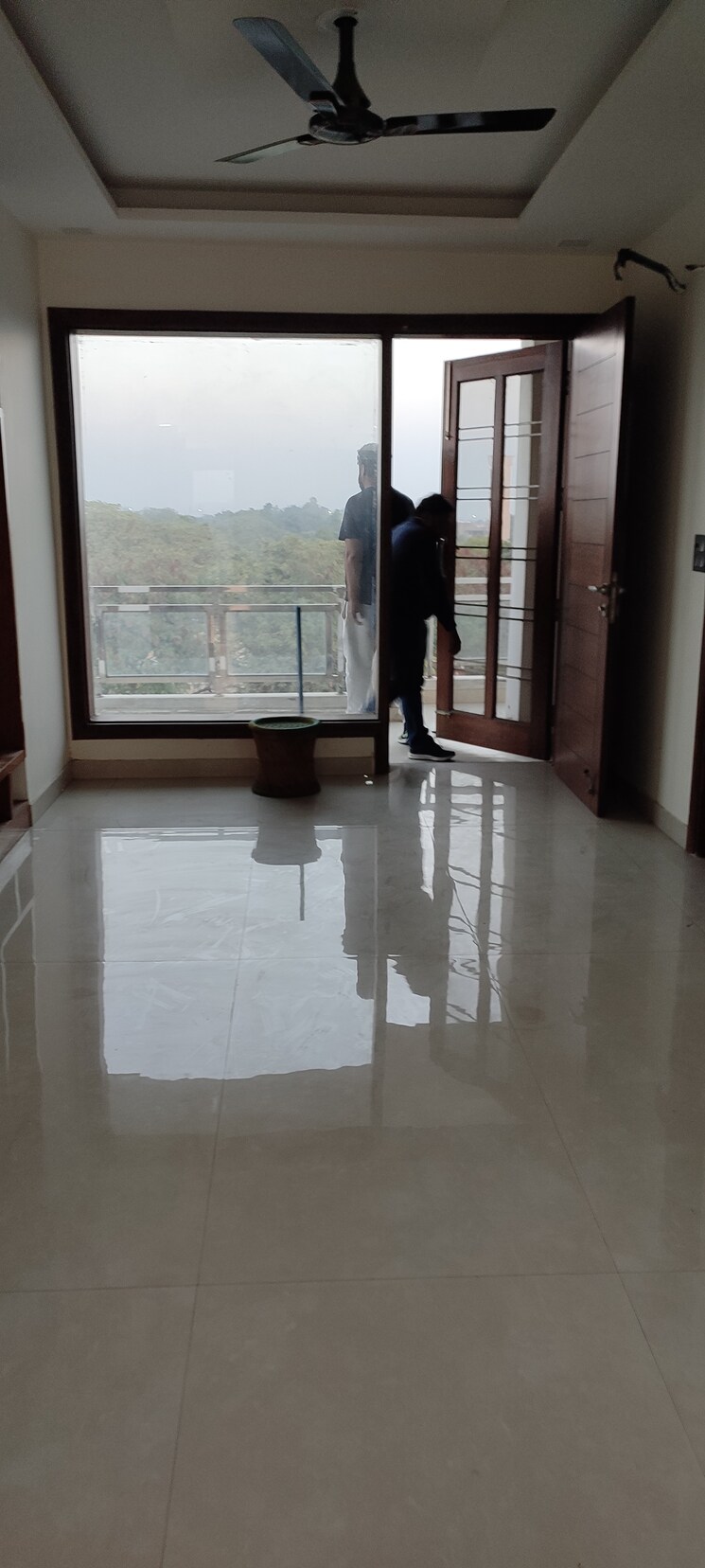 Kitchen, sector 16 3 Bedroom 180 Sq.Yd. Builder Floor In Sector 16 Faridabad 8139038