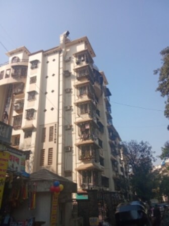 2 BHK Apartment For Rent in Sterling Avenue Dahisar West Mumbai  8139024