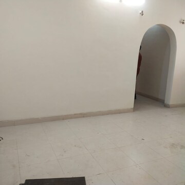 Furnished Amenities in 2 BHK Apartment at Yash Classic, Pashan Sus Road – for Rent