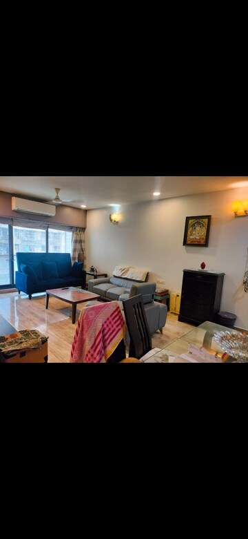 Bedroom in 2 BHK Apartment at Satra Satara One, Goregaon West – for Rent