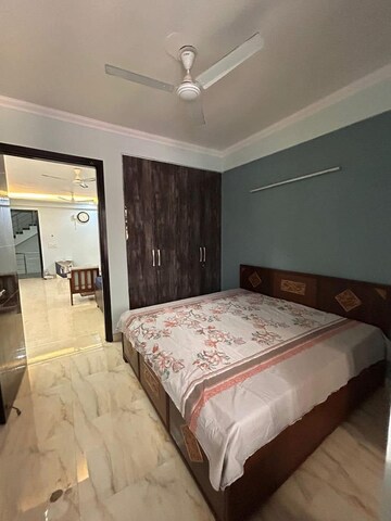 Master Bedroom in 2 BHK Builder Floor at Chattarpur – for Rent