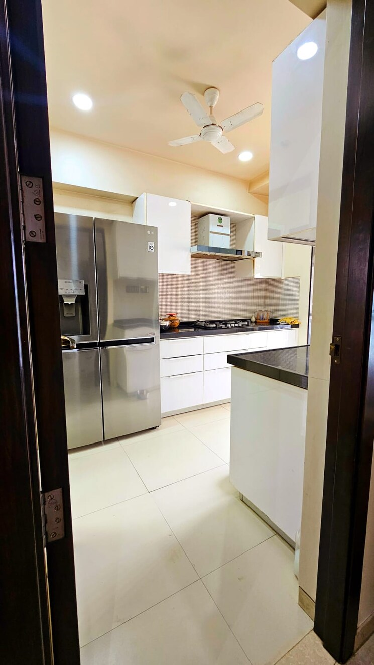 Kitchen, lodha-eternis 2 Bedroom 783 Sq.Ft. Apartment In Andheri East Mumbai 8139265