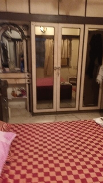 Bedroom in 3 BHK Apartment at Manali Building, Malad West – for Rent