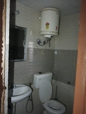 Bathroom in 2 BHK Apartment at Signature Global Orchard Avenue, Sector 93 – for Rent