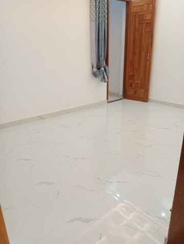 Room in 2 BHK Independent House at Faizabad Road – for Sale