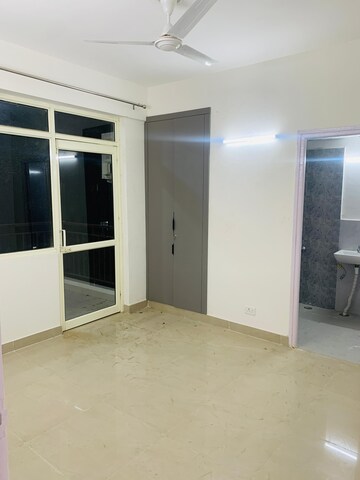 Room in 2 BHK Apartment at Signature Global Orchard Avenue, Sector 93 – for Rent