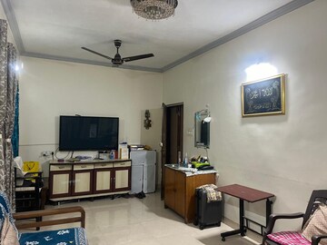 Living Room in 2 BHK Apartment at Shankar Tower, Sanpada – for Sale