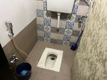 Bathroom in 2 BHK Apartment at Shankar Tower, Sanpada – for Sale