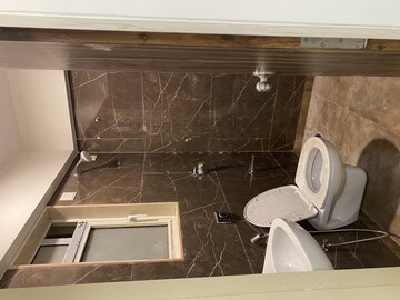 Furnished Amenities in 1 BHK Apartment at Gurukrupa Ugam, Ghatkopar East – for Rent