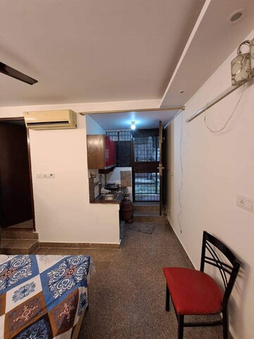 Living Room in 1 RK Builder Floor at Sikri – for Rent