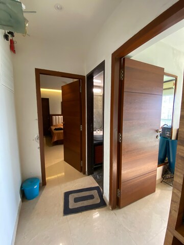 Furnished Amenities in 2.5 BHK Apartment at Evershine Crown, Kandivali East – for Sale