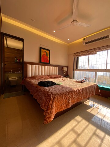 Bedroom in 2.5 BHK Apartment at Evershine Crown, Kandivali East – for Sale