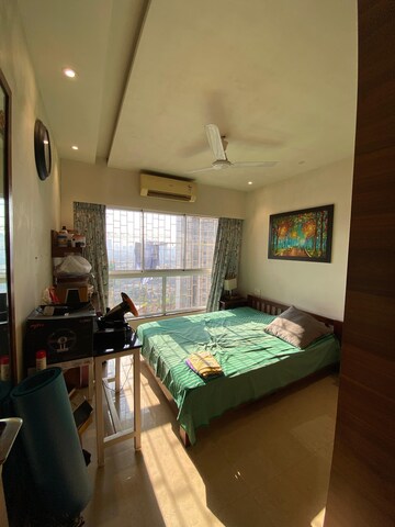 Bedroom in 2.5 BHK Apartment at Evershine Crown, Kandivali East – for Sale