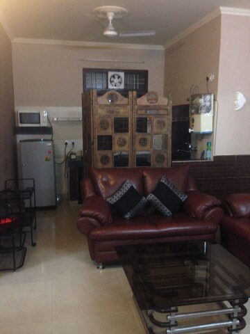 Living Room in 2 BHK Builder Floor at Sector 26a – for Rent
