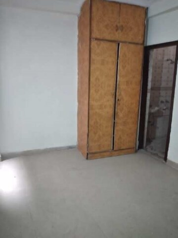 Room in 2 BHK Builder Floor at Badusarai – for Sale