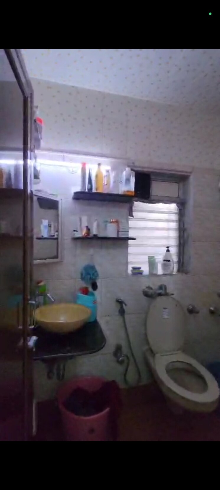 Bathroom, vasant-utsav-mumbai 2 Bedroom 775 Sq.Ft. Apartment In Kandivali East Mumbai 8139931