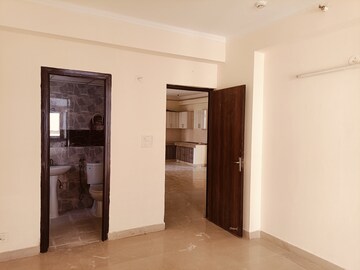 Room in 3 BHK Apartment at Supertech Ecovillage I, Sector 1 Greater Noida – for Rent