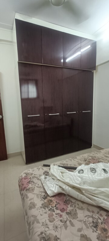 Furnished Amenities in 2 BHK Apartment at Akash Darshan, Santacruz East – for Rent