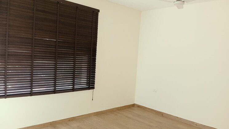 Room, unitech-espace-nirvana-country 5 Bedroom 2897 Sq.Ft. Villa In Sector 50 Gurgaon 8139980