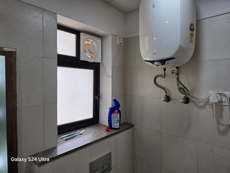 Bathroom, anant-raj-maceo 3 Bedroom 2320 Sq.Ft. Apartment In Sector 91 Gurgaon 8140143