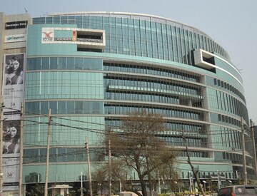  Office Space – Exterior View View at Spaze ITech Park, Sector 49 - for Rent