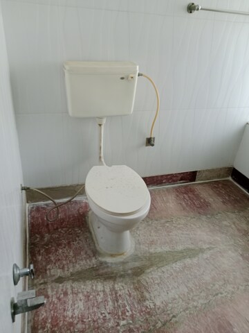Bathroom in 2 BHK Builder Floor at Sector 13 – for Rent