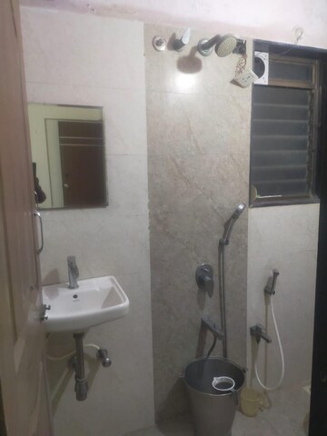 Bathroom in 1.5 BHK Apartment at Khandelwal Yash Park, Ghatkopar East – for Rent