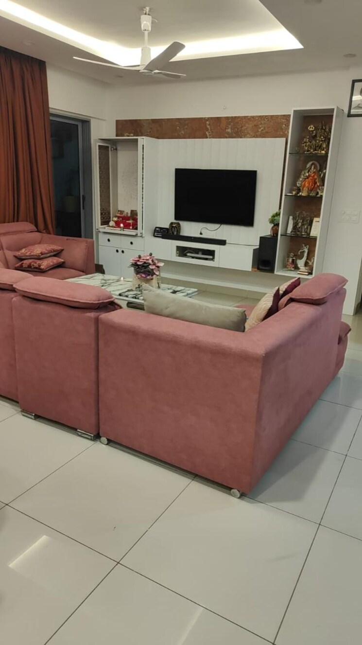 Bedroom, kumar-paradise-pune 1 Bedroom 505 Sq.Ft. Apartment In Magarpatta City Pune 8140195