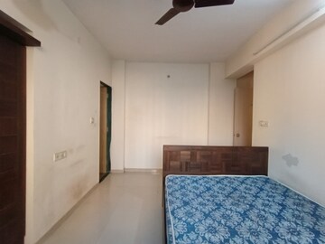 Master Bedroom in 2 BHK Apartment at Lodha Paradise, Majiwada – for Rent