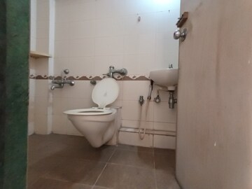 Bathroom in 2 BHK Apartment at Lodha Paradise, Majiwada – for Rent