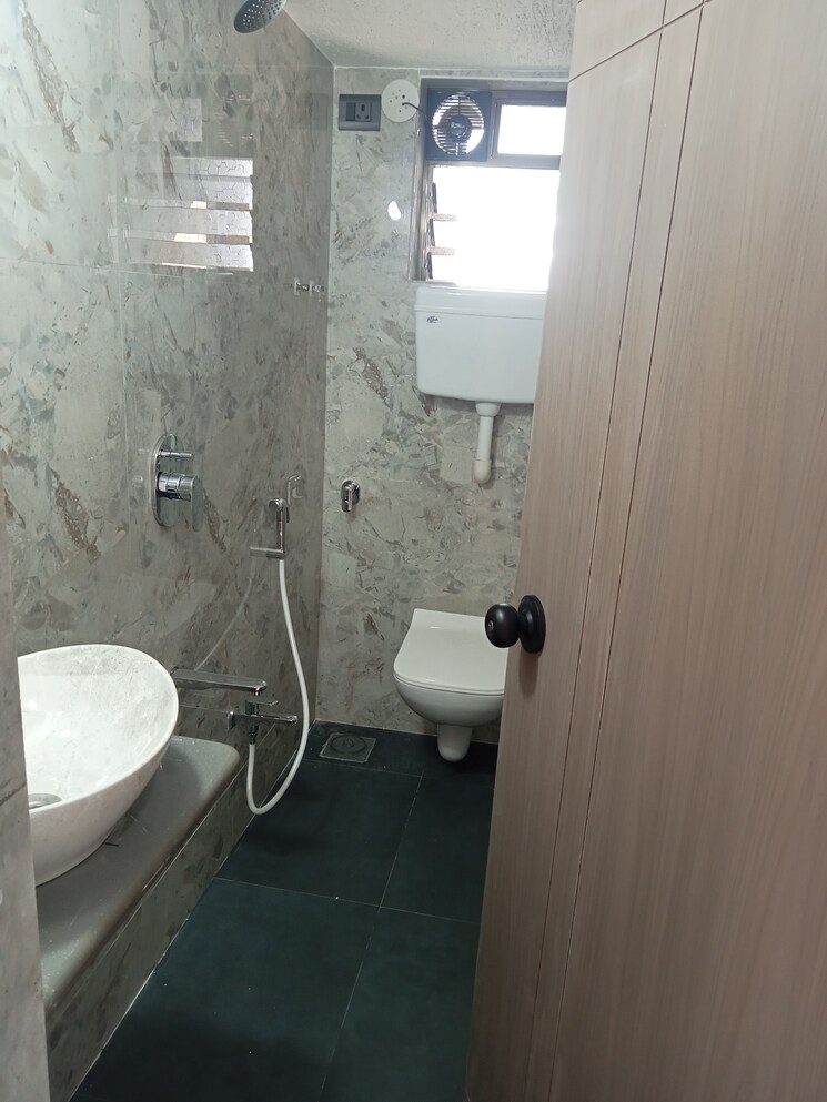 Bathroom, shantee-flamingo-residency 2 Bedroom 599 Sq.Ft. Apartment In Vasai West Palghar 8140250