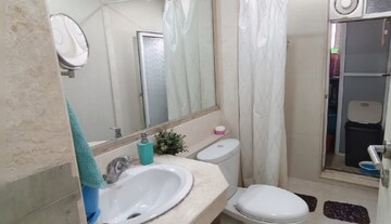 Bathroom in 2.5 BHK Apartment at Hiranandani Meadows, Manpada – for Sale