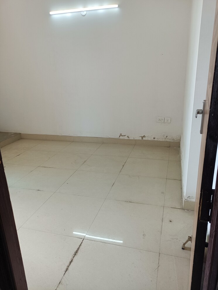 Room, capital-athena 2.5 Bedroom 1290 Sq.Ft. Apartment In Sector 1 Greater Noida Greater Noida 8140521