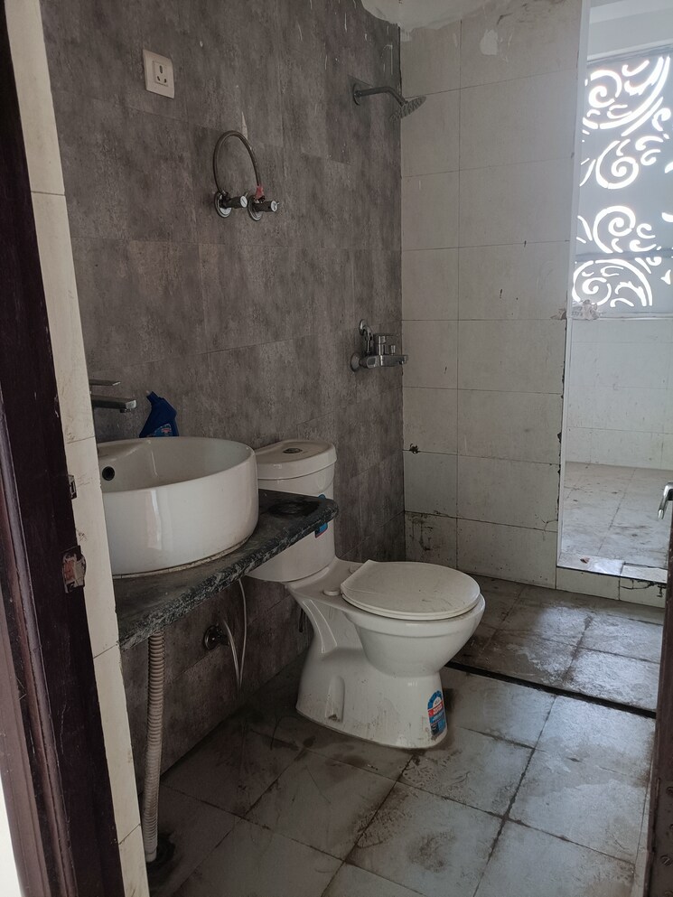 Bathroom, capital-athena 2.5 Bedroom 1290 Sq.Ft. Apartment In Sector 1 Greater Noida Greater Noida 8140521