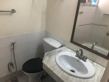 Bathroom in 3 BHK Builder Floor at Unitech Rodeo Drive, South City 2 – for Rent