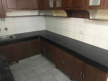 Kitchen in 3 BHK Builder Floor at Unitech Rodeo Drive, South City 2 – for Rent
