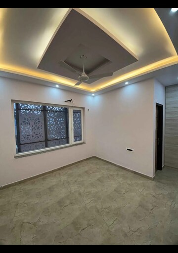 Room in 5 BHK Villa at Malsi – for Sale