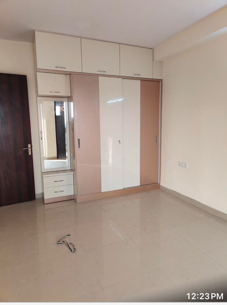 Floor Plan, bptp-district Commercial Shop 683 Sq.Ft. In Sector 81 Faridabad 8140378